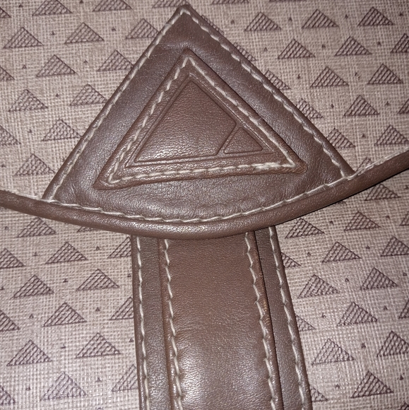 🎊HP!🎊VTG Liz Claiborne | Grey/Taupe Genuine Leather Envelope Shoulder Purse - Picture 4 of 15